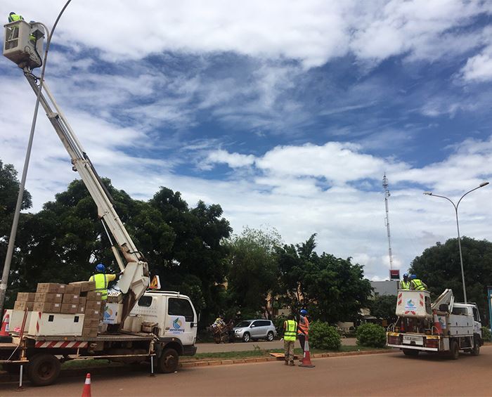 L'ACC l’è un’opziun 1. El sistema de uscita de l’aeroport de l’aereo de la NA...