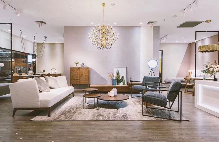 L’inflaziun de la storia de la NATO l’è un’agenzia de 18 an per i sò amminist...